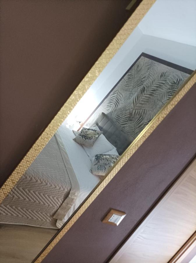 Residence Gordon Carini Εξωτερικό φωτογραφία